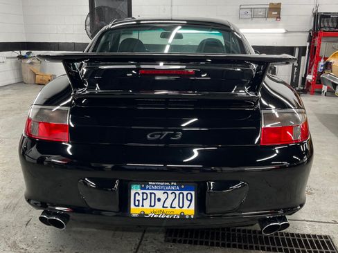 Used 2004 Porsche 911 GT3 RWD image 14