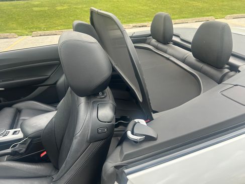 Used 2017 BMW 230i Convertible RWD image 9