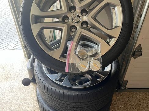 Used 2017 Chevrolet SS image 16