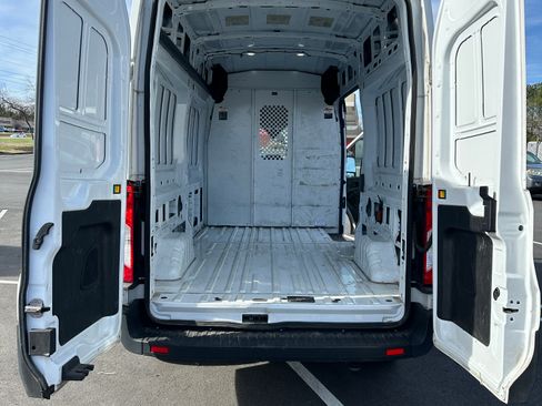 Used 2021 Ford Transit 250 148 High Roof image 6