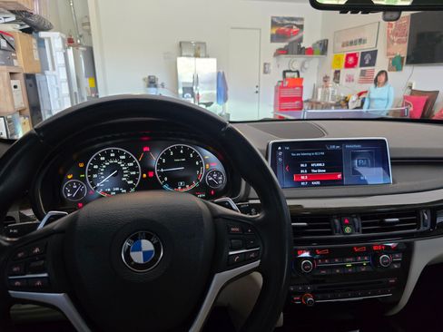 Used 2018 BMW X5 sDrive35i w/ Lighting Package image 17