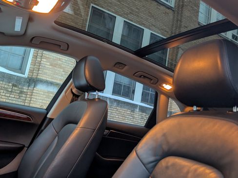 Used 2011 Audi Q5 2.0T Premium Plus image 18