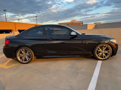 Used 2014 BMW M235i Coupe image 8