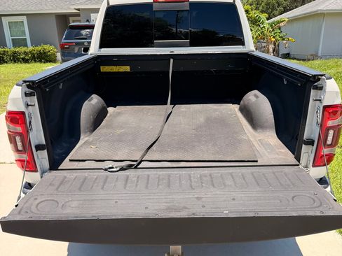 Used 2019 RAM 2500 Limited AWD/4WD image 5