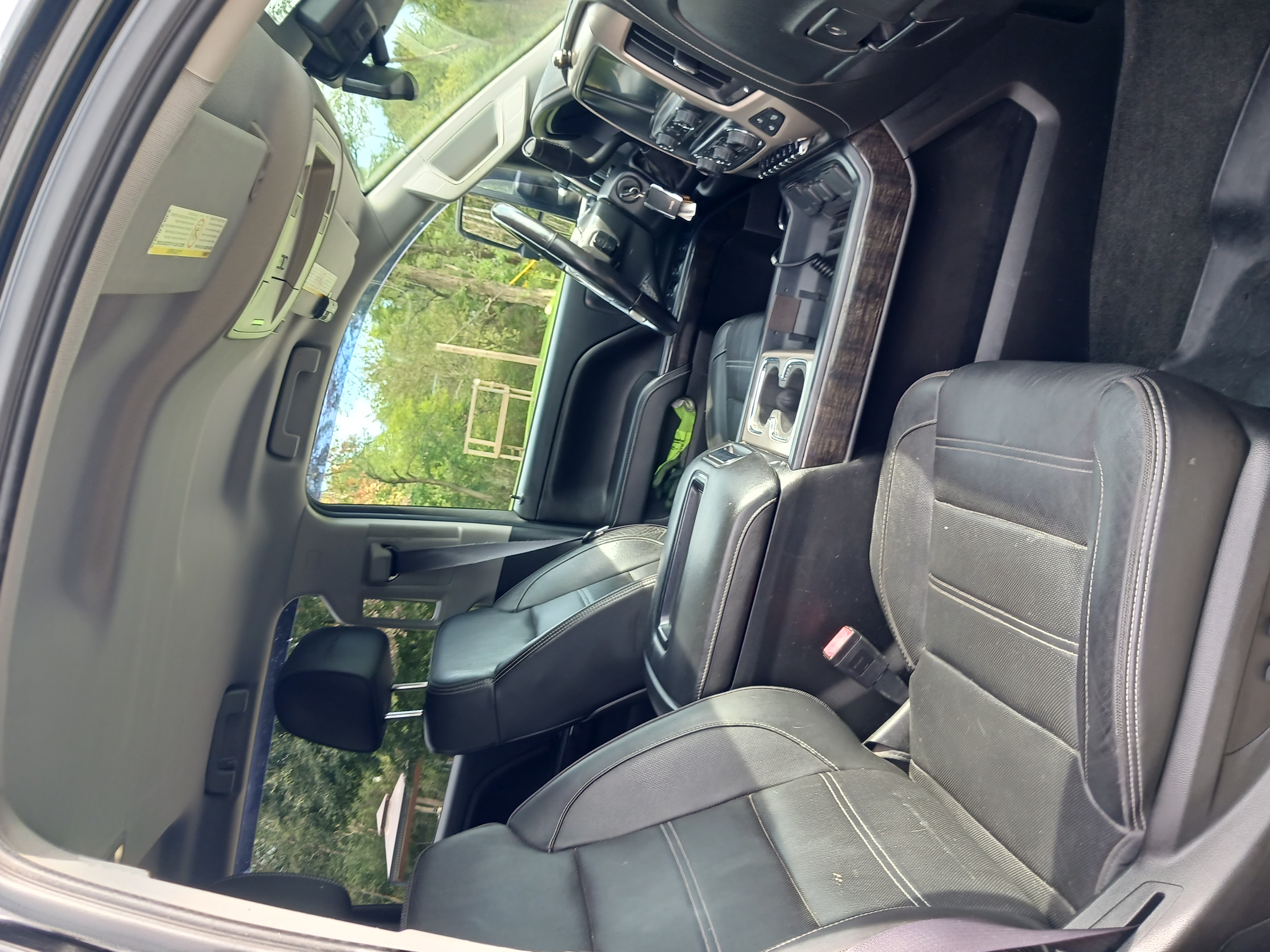 Used 2015 GMC Sierra 3500 Denali w/ Duramax Plus Package AWD/4WD image 14