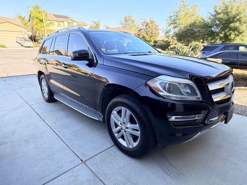 Used 2014 Mercedes-Benz GL 350 BlueTEC 4MATIC image 8