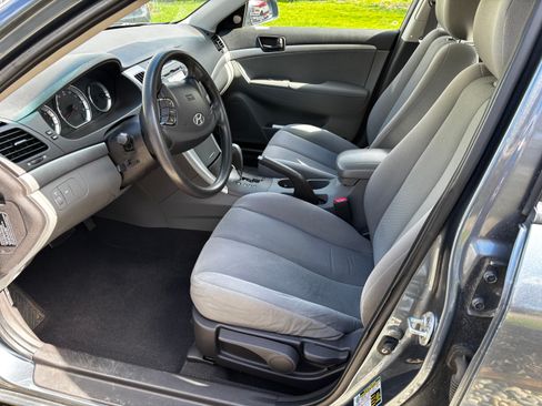 Used 2009 Hyundai Sonata GLS image 6