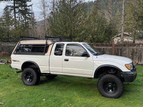 Used 1999 Toyota Tacoma Pickup image 5