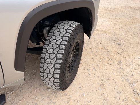 Used 2025 Toyota Tundra Limited w/ TRD Off-Road Package image 13