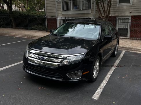 Used 2012 Ford Fusion SE image 1