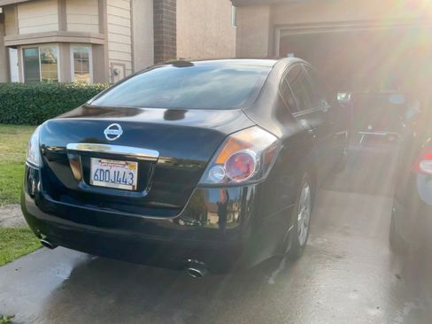 Used 2008 Nissan Altima 2.5 S w/ Emergency Aid Pkg FWD image 6
