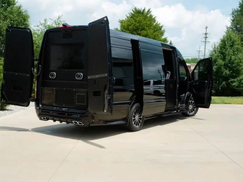 Used 2020 Mercedes-Benz Sprinter 3500 image 1