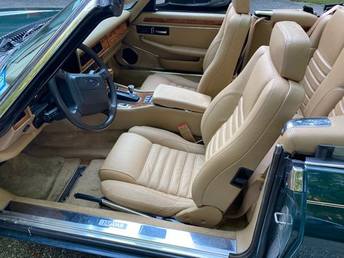 Used 1994 Jaguar XJS 4.0 Convertible RWD image 10