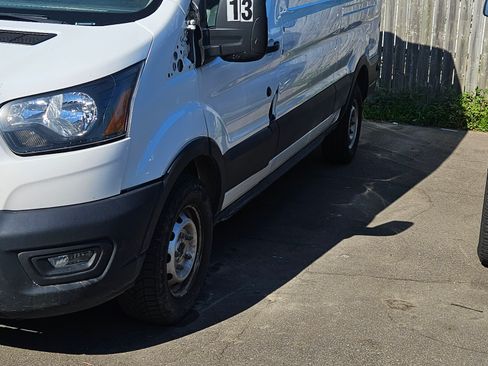 Used 2020 Ford Transit 250 Medium Roof w/ Interior Upgrade Package RWD image 4