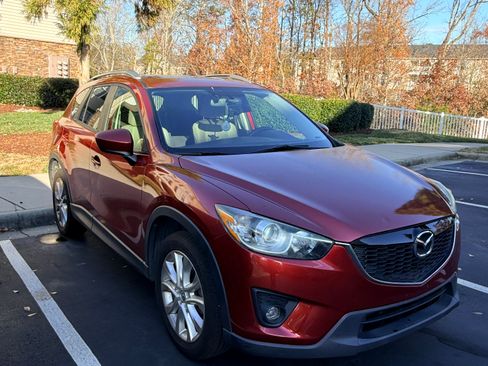 Used 2013 MAZDA CX-5 Grand Touring w/ GT Tech Pkg image 4