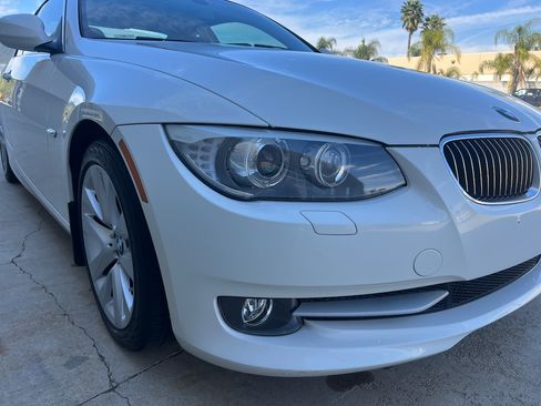 Used 2011 BMW 328i Coupe image 8