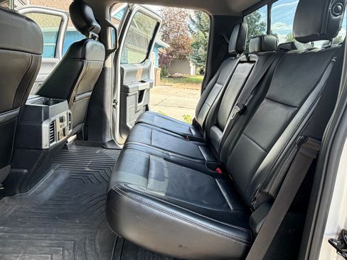 Used 2017 Ford F350 Lariat w/ FX4 4x4 Off Road Package image 8