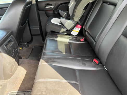 Used 2010 GMC Sierra 1500 SLT w/ SLT Convenience Package image 11