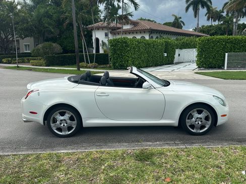 Used 2005 Lexus SC 430 Convertible RWD image 9