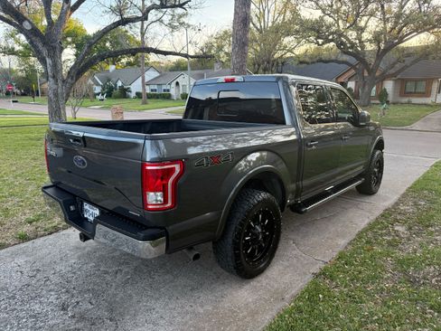 Used 2016 Ford F150 Lariat image 5
