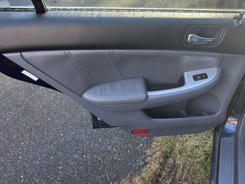 Used 2007 Honda Accord EX-L image 13