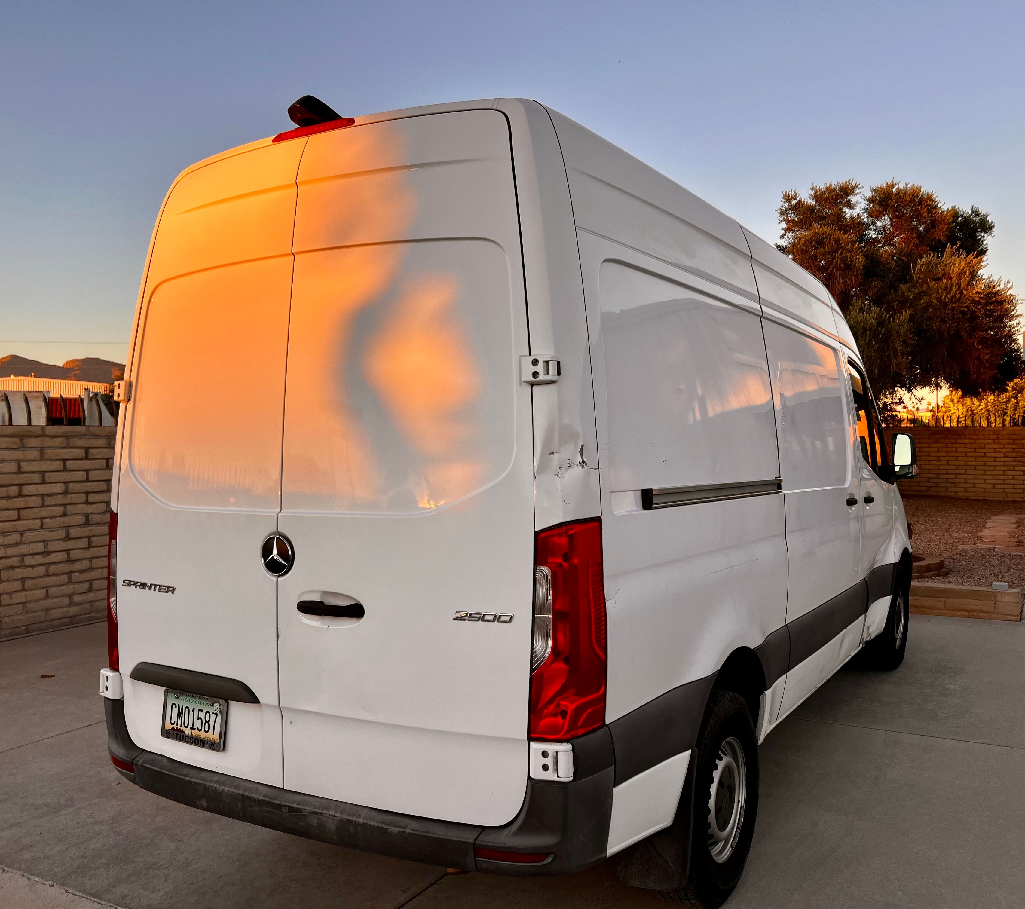 Used 2019 Mercedes-Benz Sprinter 144 Cargo image 10