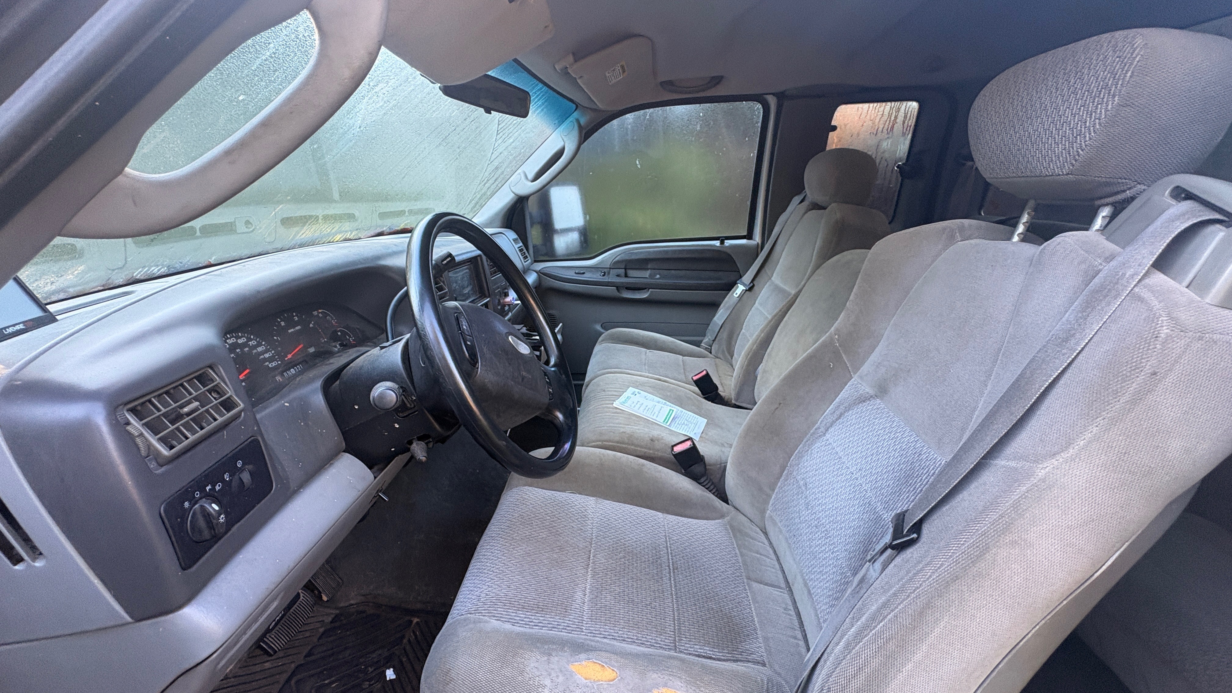 Used 2004 Ford F250 XLT AWD/4WD image 9