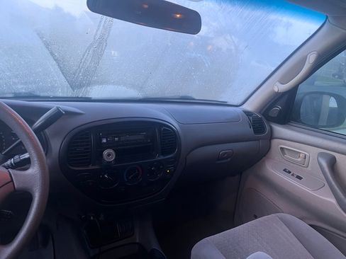 Used 2005 Toyota Tundra SR5 image 4