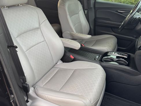 Used 2019 Honda Passport Touring image 15