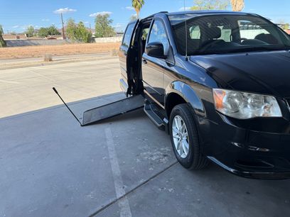 Used 2014 Dodge Grand Caravan SXT