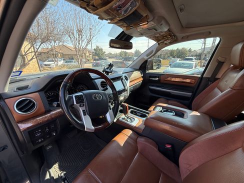 Used 2019 Toyota Tundra 1794 Edition image 13
