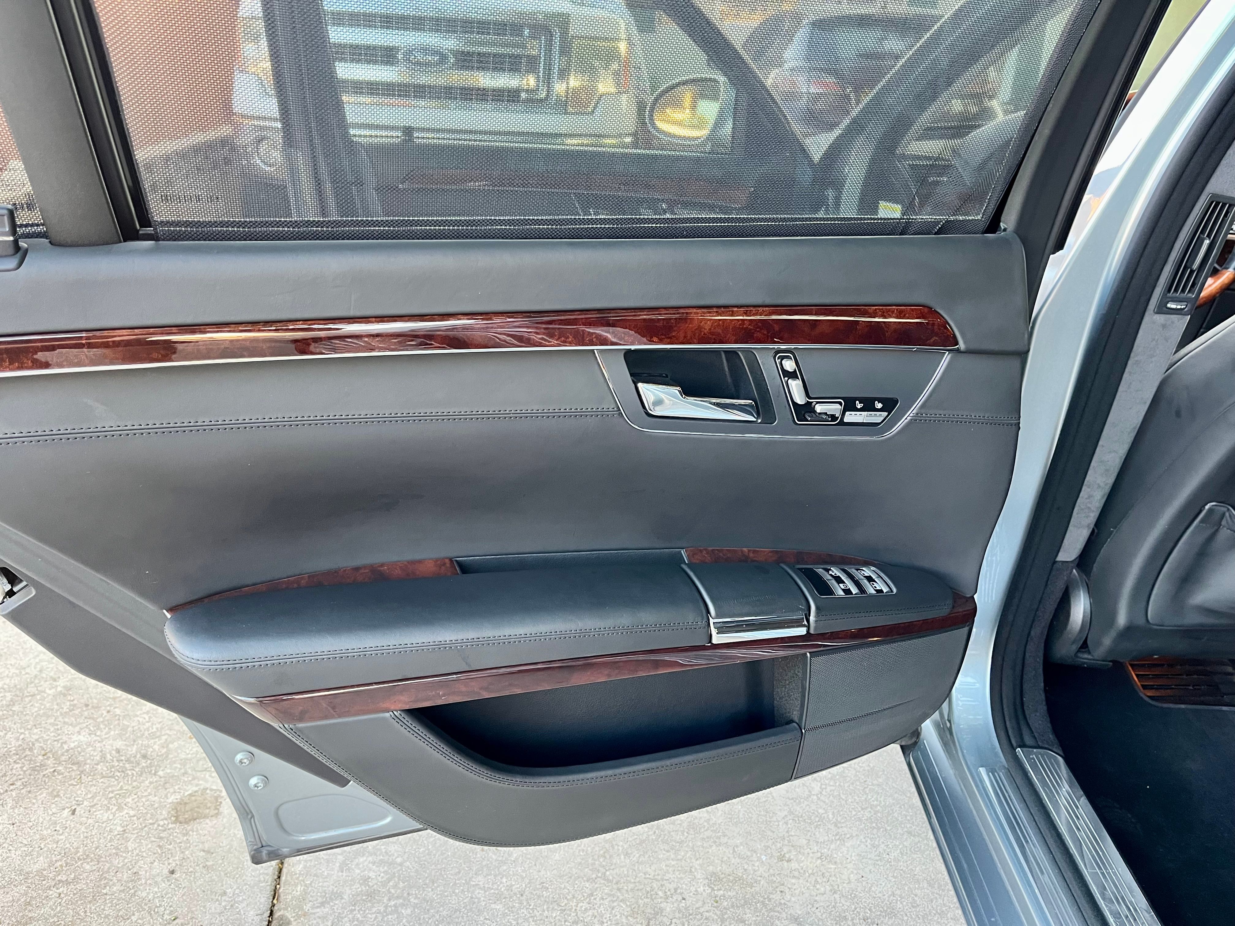 Used 2007 Mercedes-Benz S 600 image 15