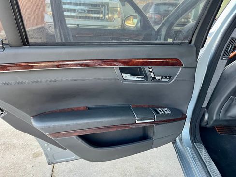 Used 2007 Mercedes-Benz S 600 image 15