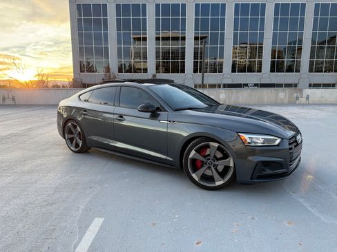 Used 2019 Audi S5 Prestige w/ S Sport Package image 2