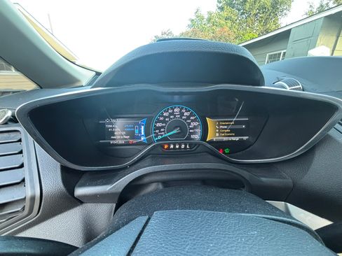 Used 2015 Ford C-MAX Energi SEL image 23