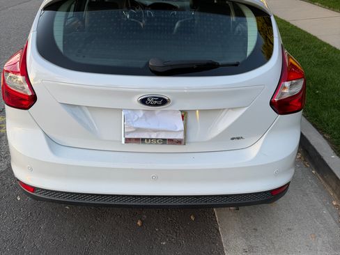 Used 2012 Ford Focus SEL FWD image 8