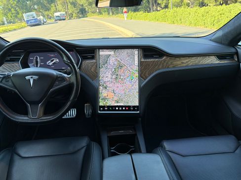 Used 2018 Tesla Model S P100D AWD/4WD image 17