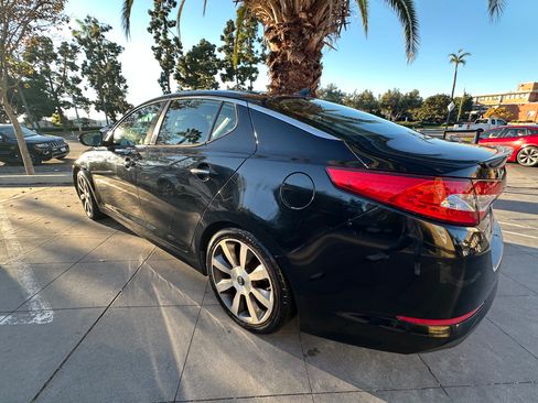 Used 2012 Kia Optima SX w/ Premium Touring Pkg image 8