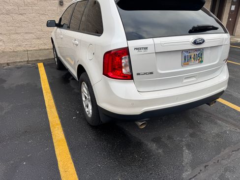 Used 2014 Ford Edge SEL image 9
