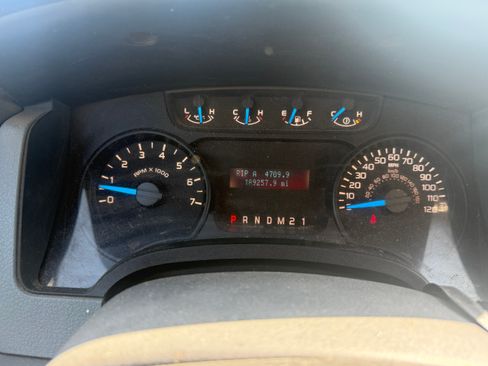 Used 2014 Ford F150 XL w/ Equipment Group 101A Mid RWD image 6