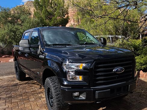 Used 2017 Ford F150 XL w/ Equipment Group 101A Mid image 1