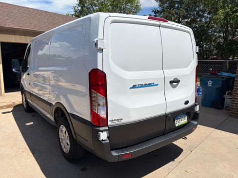 Used 2023 Ford E-Transit Low Roof RWD image 9
