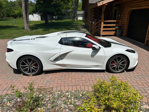 Used 2023 Chevrolet Corvette Premium Conv w/ 3LT w/ Stealth Interior Trim Package RWD image 4