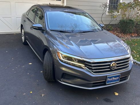Used 2020 Volkswagen Passat 2.0T SE w/ Sunroof Package image 4