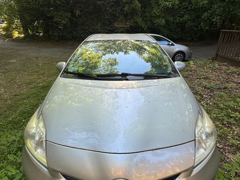 Used 2013 Toyota Prius Four FWD image 1