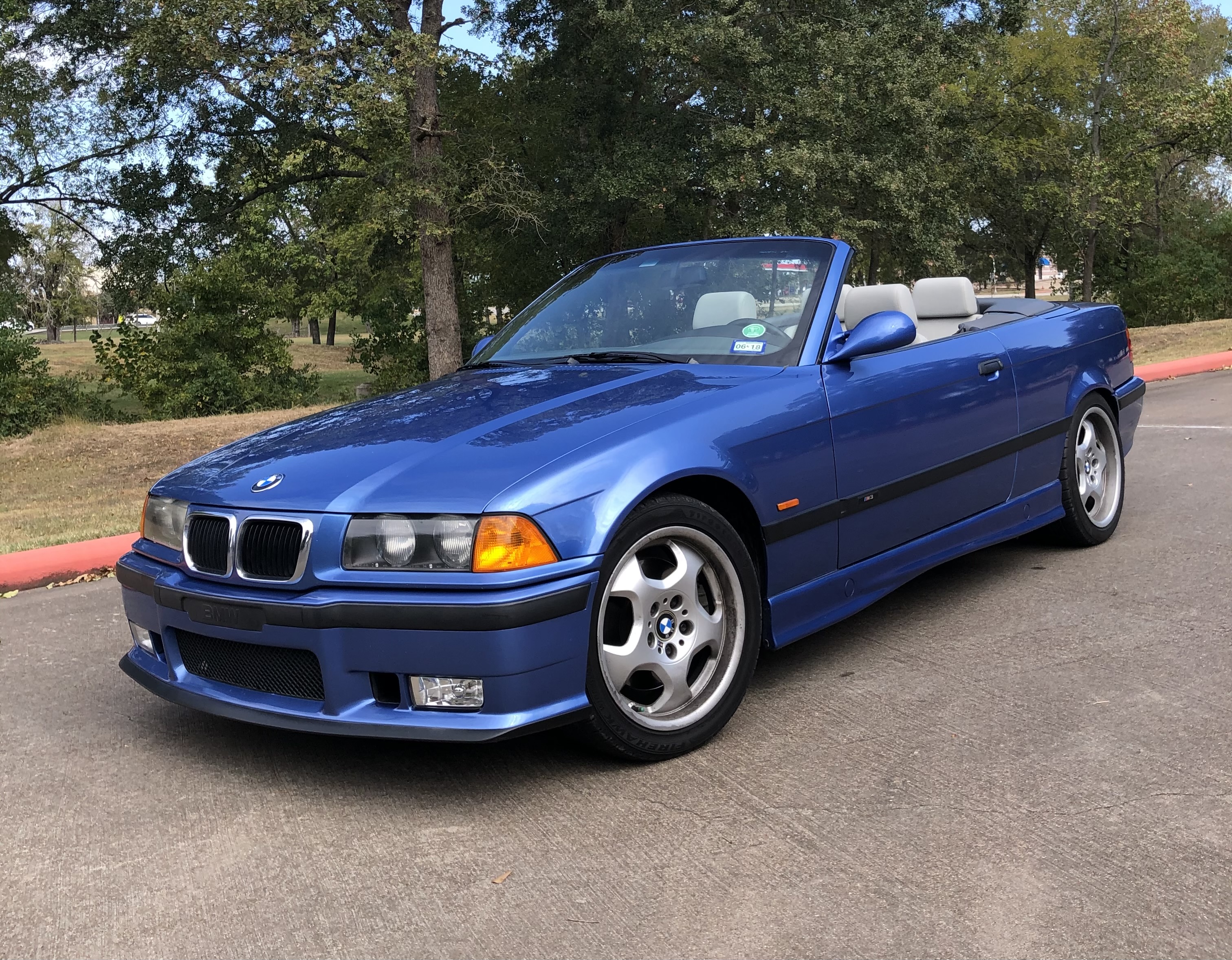 Used 1999 BMW M3 Convertible RWD image 1