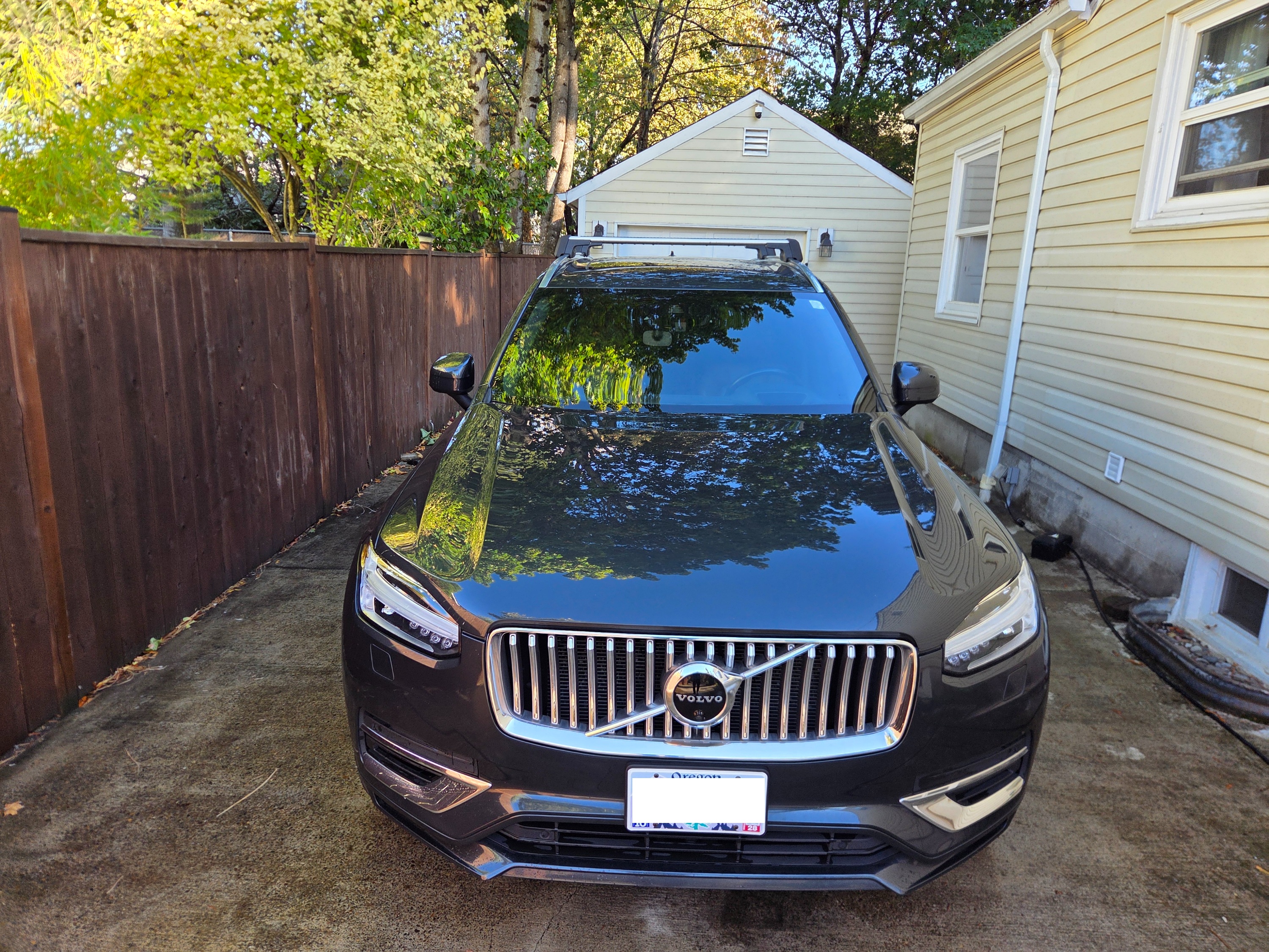 Used 2021 Volvo XC90 T8 Inscription Expression w/ Advanced Package AWD/4WD image 28