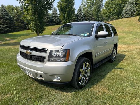 Used 2011 Chevrolet Tahoe LT w/ Luxury Package image 1