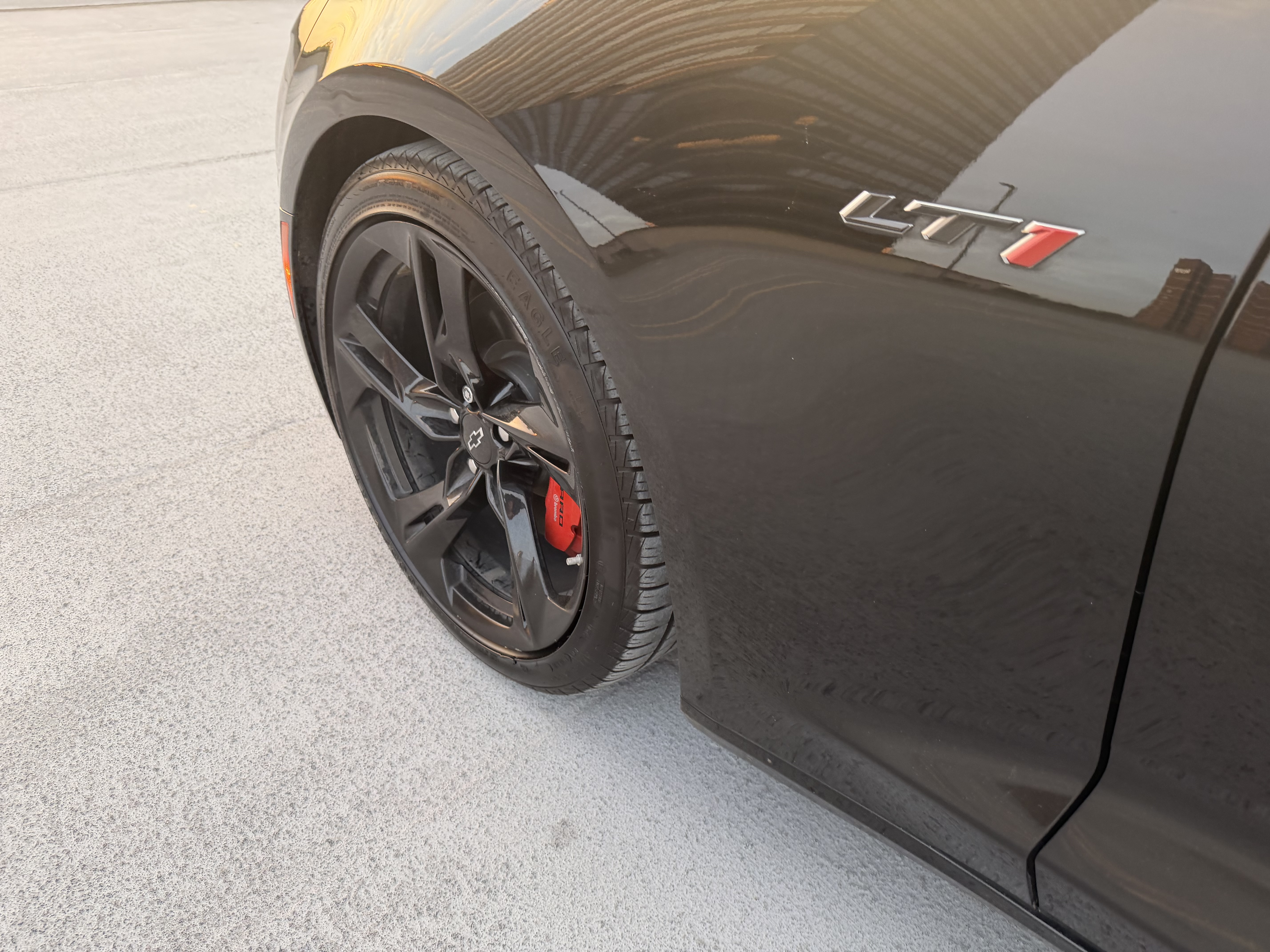 Used 2022 Chevrolet Camaro LT w/ RS Package RWD image 8