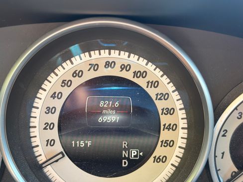 Used 2014 Mercedes-Benz E 350 4MATIC Coupe image 9